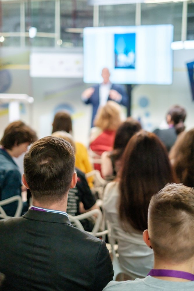 Audience,Listens,Lecturer,At,Workshop,In,Conference,Hall